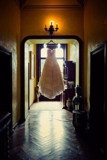 Wedding Photo Ideas - Bridal Dress
