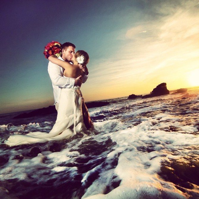 Wedding Photo Ideas - Go Into Water