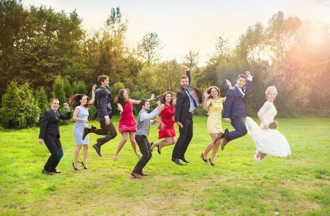 Wedding Photo Ideas - Jump