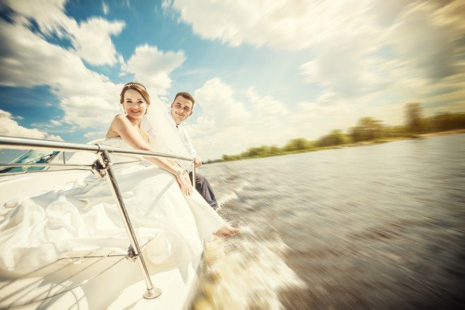 Wedding Photo Ideas - Motion Blur