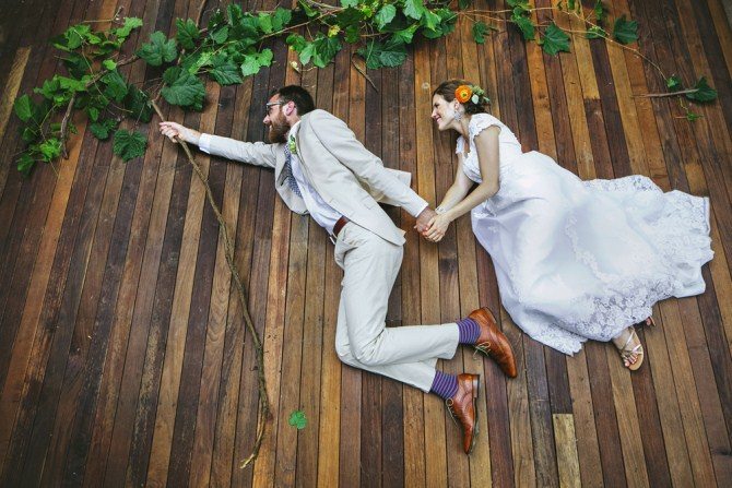 Wedding Photo Ideas - Play With Perspective