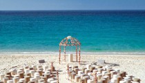 6 Ideas for Beautiful Beach Weddings to Celebrate All Things Sun, Sea and Surf
