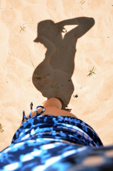 Pregnancy Photos - Shadow