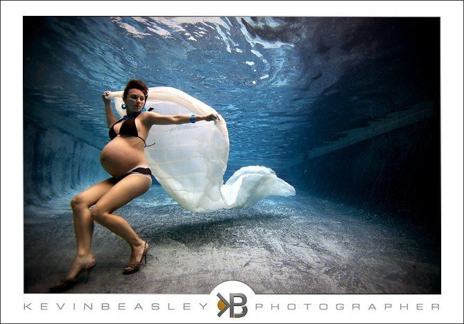 Pregnancy Photos - Underwater