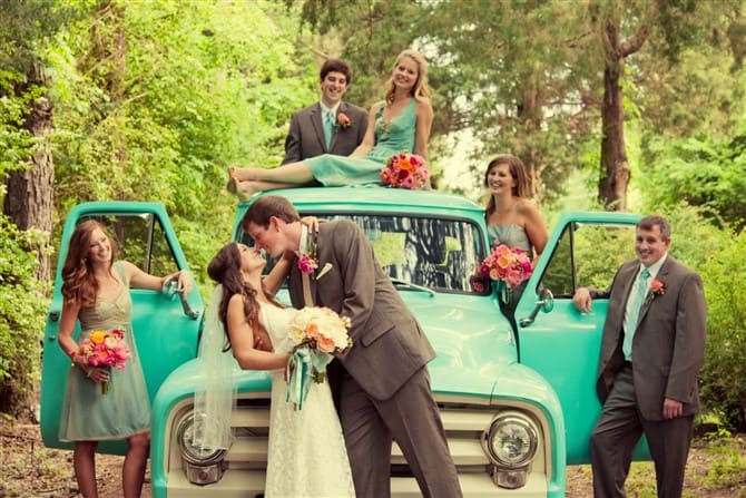 Unique Wedding Photo Ideas - On Truck