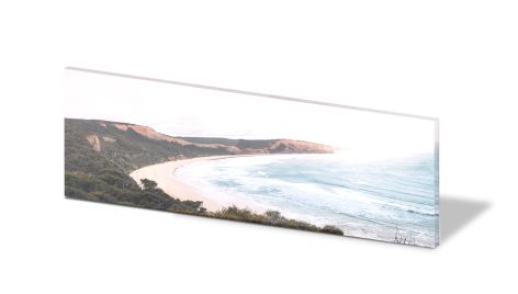 Panoramic canvas print showing sea